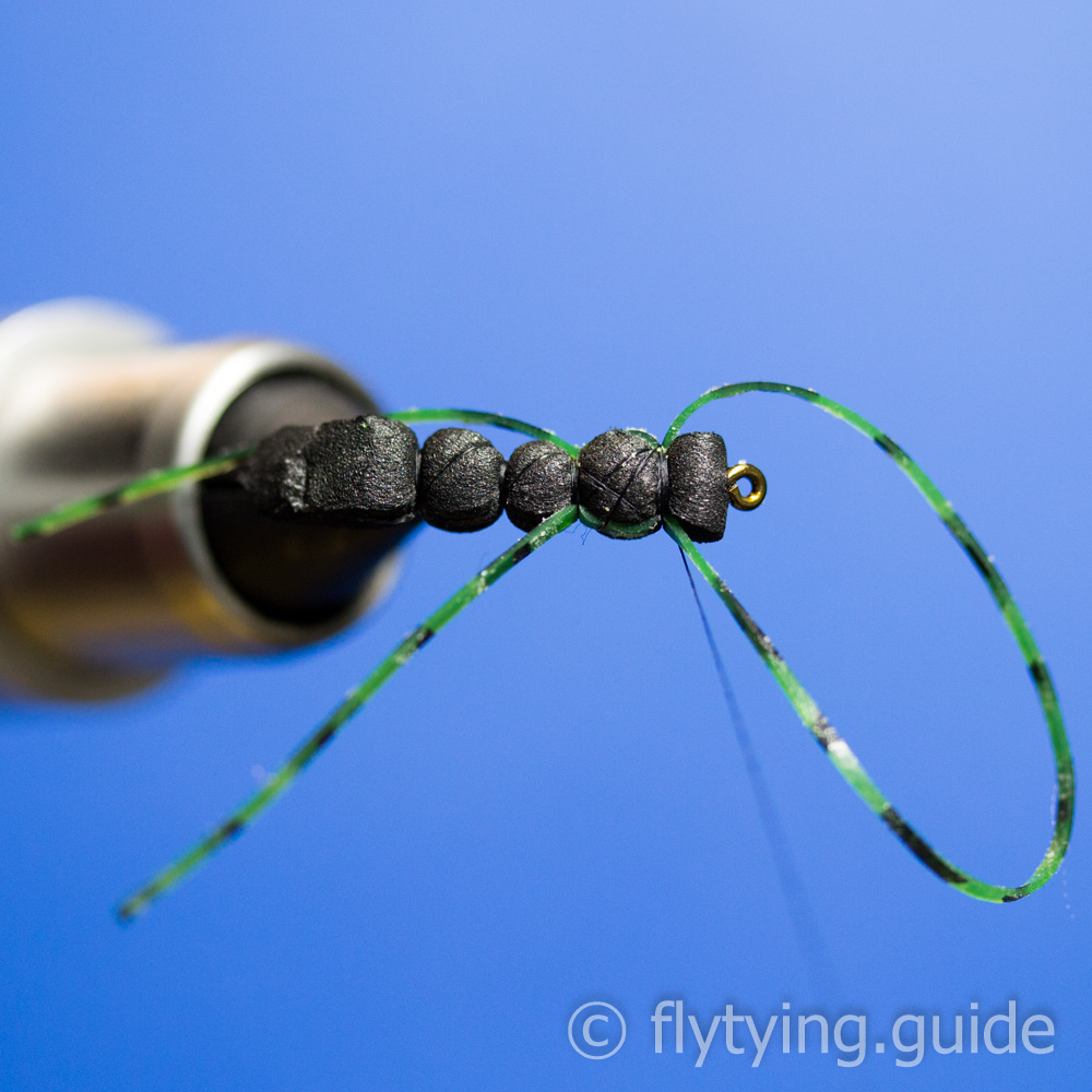 Fly Tying Nation: Foamular of a Simple Foam Cricket